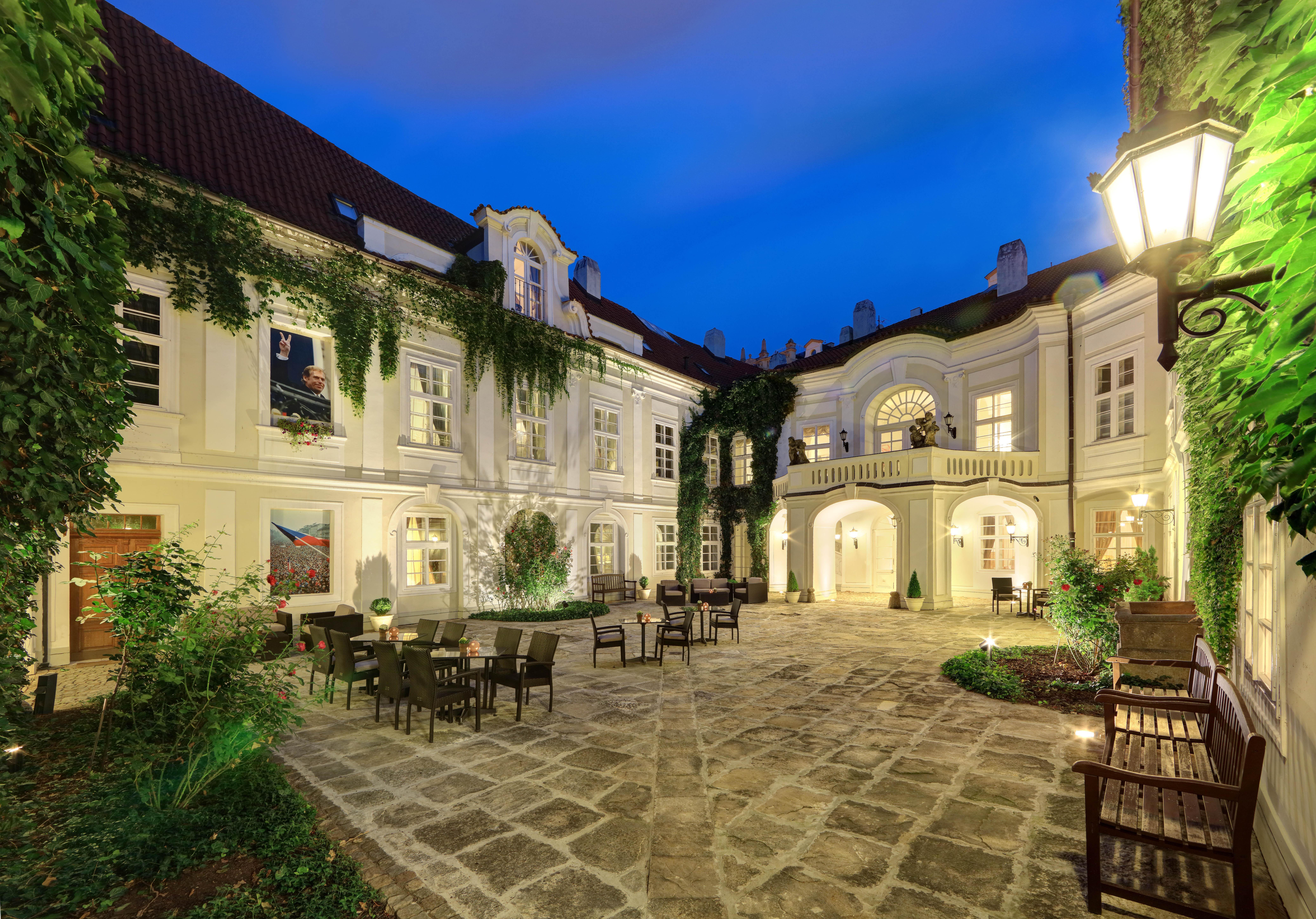The Mozart Prague Hotel Luaran gambar