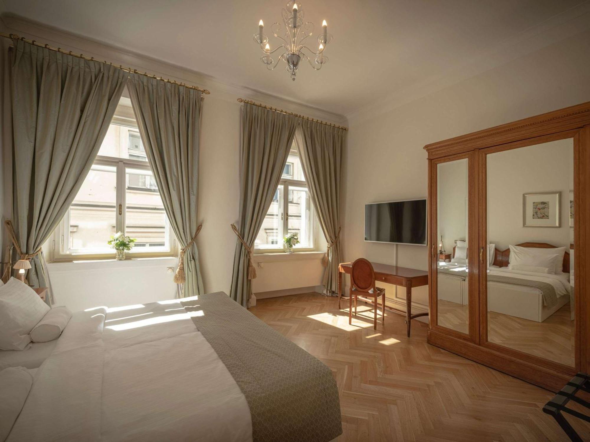 The Mozart Prague Hotel Luaran gambar